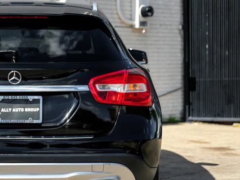Used 2016 Mercedes-Benz GLA 250 image 46
