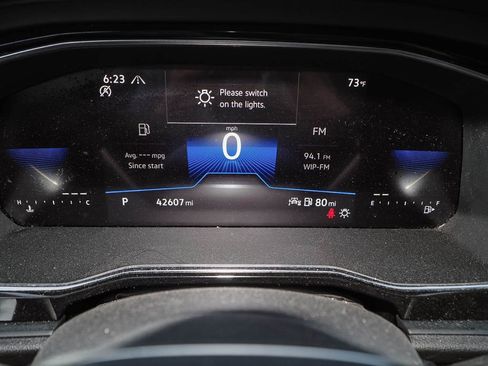 Used 2023 Volkswagen Jetta SE FWD image 11