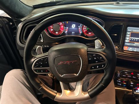 Used 2022 Dodge Challenger SRT Hellcat w/ Plus Package RWD image 16