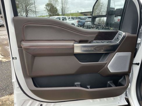 New 2026 Ford F250 King Ranch w/ Chrome Package AWD/4WD image 15