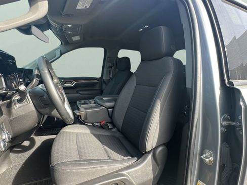 Used 2023 GMC Sierra 1500 Elevation image 13