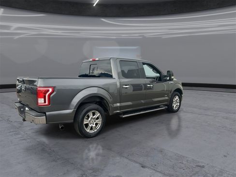 Used 2015 Ford F150 XLT w/ Equipment Group 302A Luxury image 5