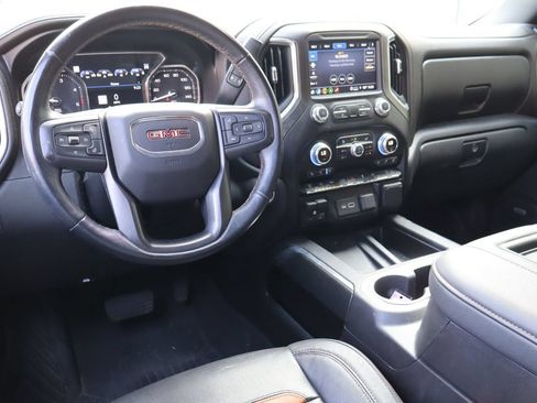 Used 2021 GMC Sierra 2500 AT4 w/ AT4 Premium Plus Package AWD/4WD image 5