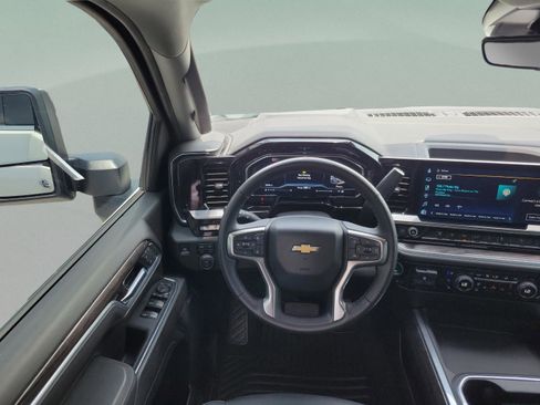 Used 2025 Chevrolet Silverado 2500 LTZ w/ LTZ Premium Package AWD/4WD image 27