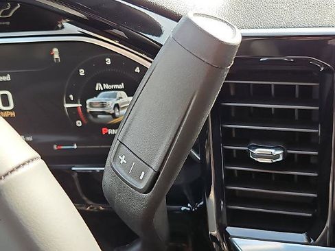 New 2026 GMC Sierra 1500 Elevation image 12