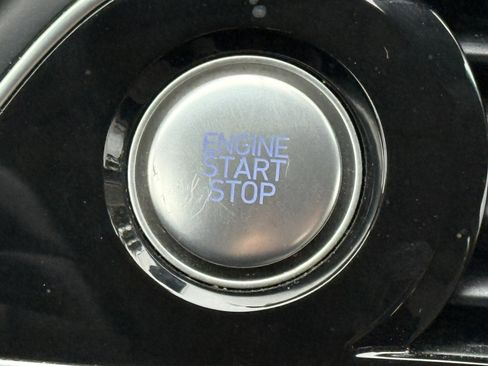 Used 2020 Genesis G70 3.3T w/ Elite Package image 28