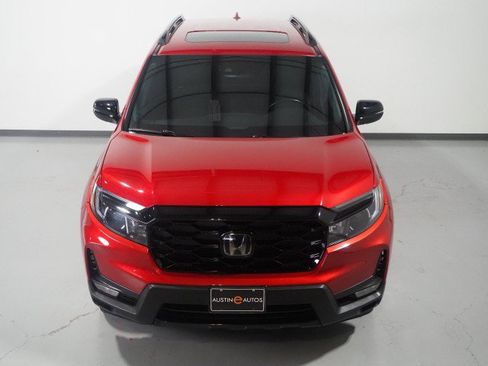 Used 2023 Honda Passport AWD Elite image 11