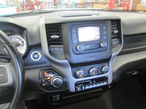 Used 2021 RAM 2500 Tradesman AWD/4WD image 14