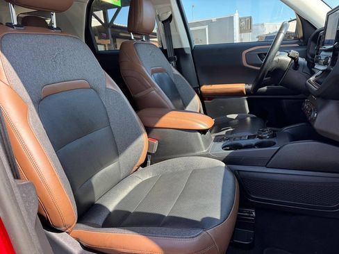 Used 2021 Ford Bronco Sport Outer Banks w/ Outer Banks Package (96D) AWD/4WD image 18