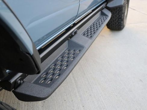 New 2025 Ford Bronco Raptor image 8