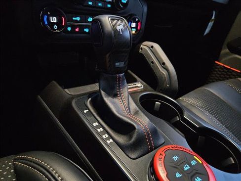 New 2026 Ford Bronco Raptor w/ Interior Carbon Fiber Pack AWD/4WD image 13