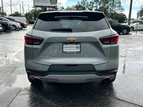 Certified 2025 Chevrolet Blazer LT FWD image 6