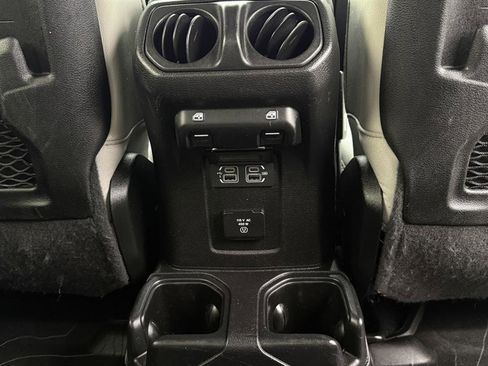 Used 2020 Jeep Gladiator Mojave AWD/4WD image 40