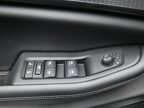 New 2025 Jeep Grand Cherokee L Altitude image 27