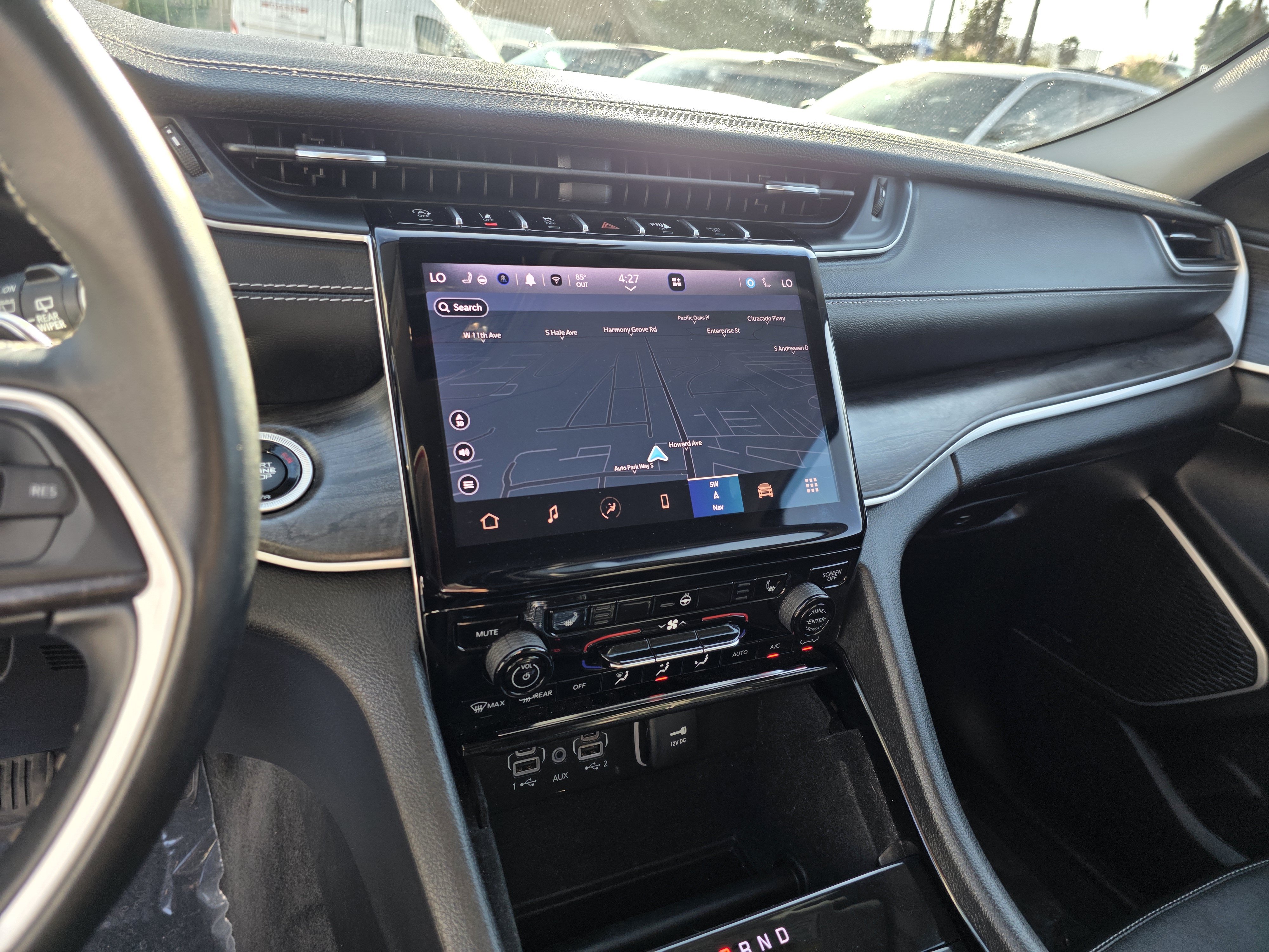 Used 2022 Jeep Grand Cherokee Limited RWD image 15