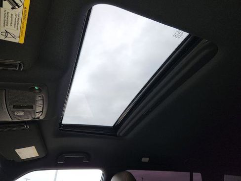 Certified 2024 Nissan Armada Platinum w/ Captain's Chairs Package image 17