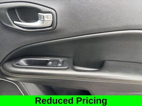 Used 2019 Jeep Compass Sport image 39