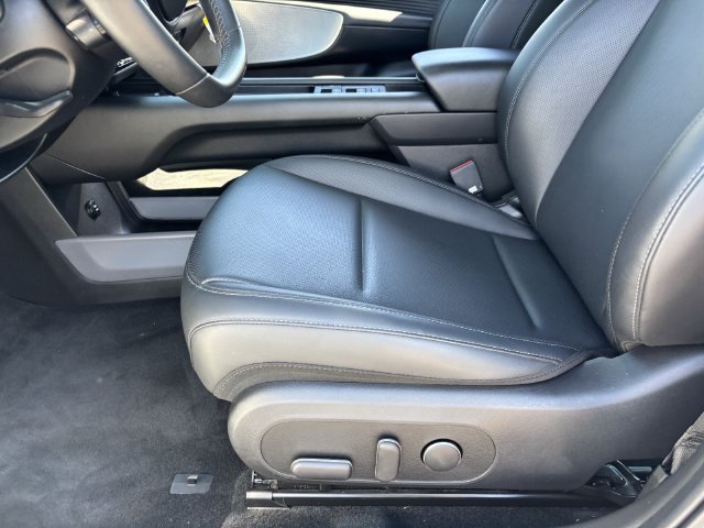 Used 2025 Hyundai Ioniq 6 SEL AWD/4WD image 20