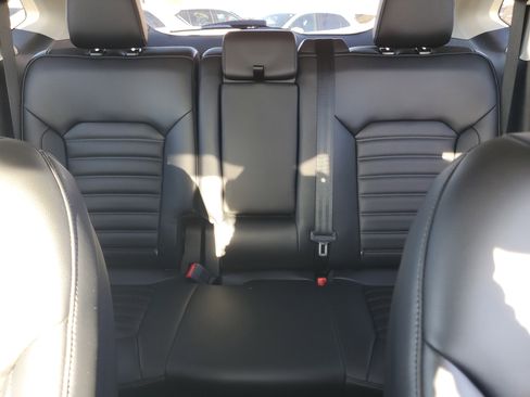 Used 2022 Ford Edge SEL w/ Convenience Package image 19