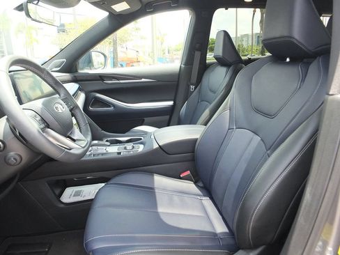 Used 2026 INFINITI QX60 Sport w/ Dark Cargo Package AWD/4WD image 20