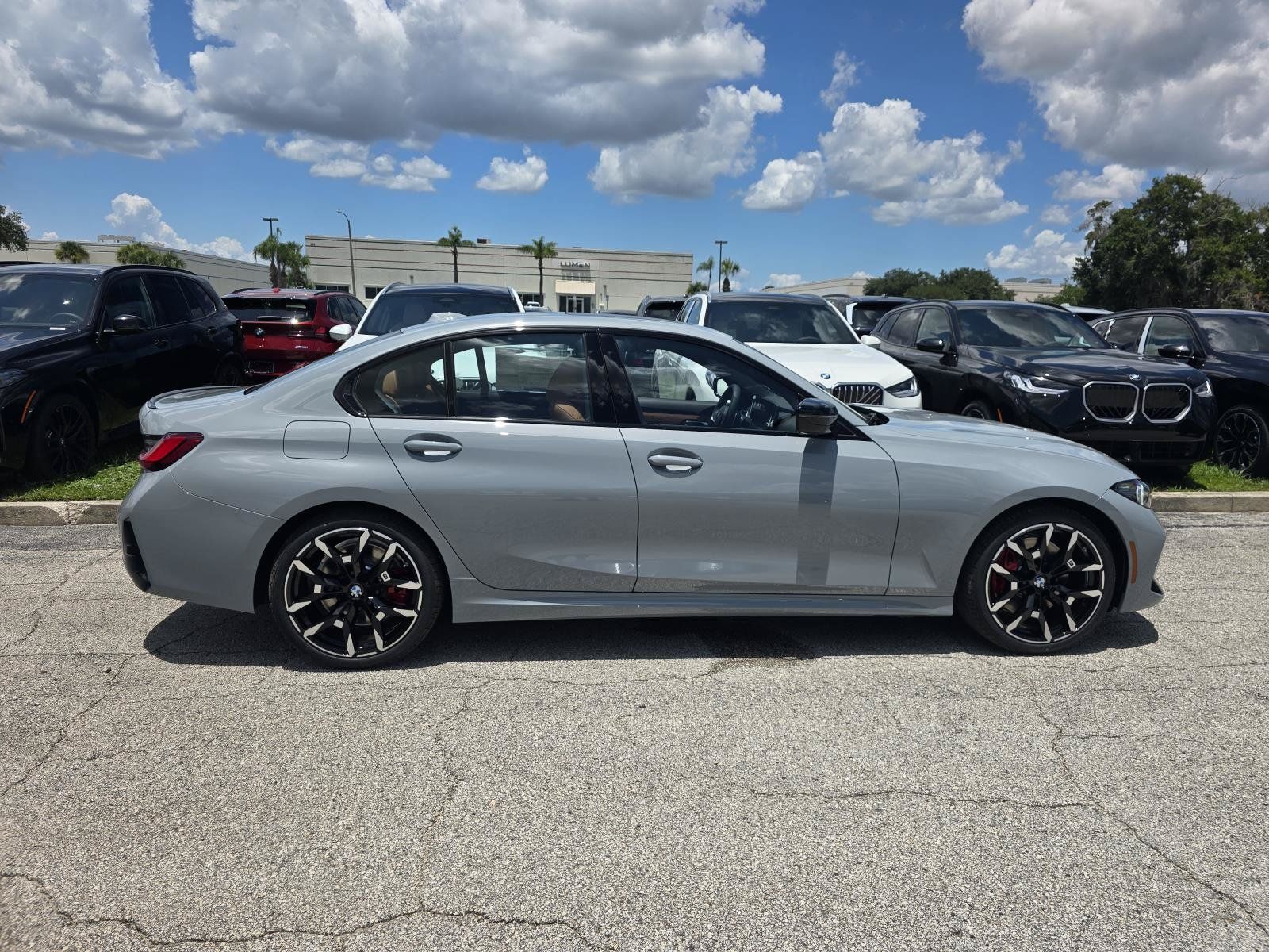 New 2026 BMW 330i Sedan w/ M Sport Package RWD image 17