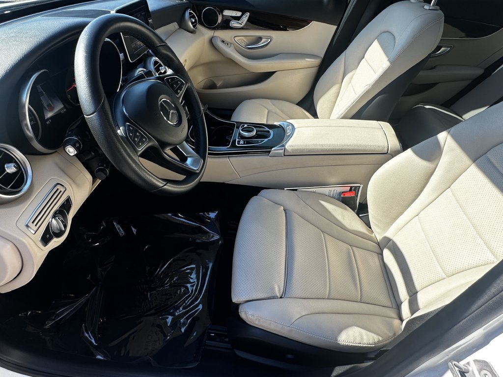 Used 2018 Mercedes-Benz C 300 Sedan image 10