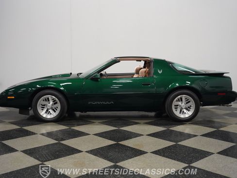 Used 1991 Pontiac Firebird Formula image 2