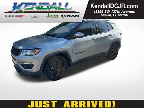 Used 2021 Jeep Compass Latitude w/ Sun and Sound Group FWD image 1