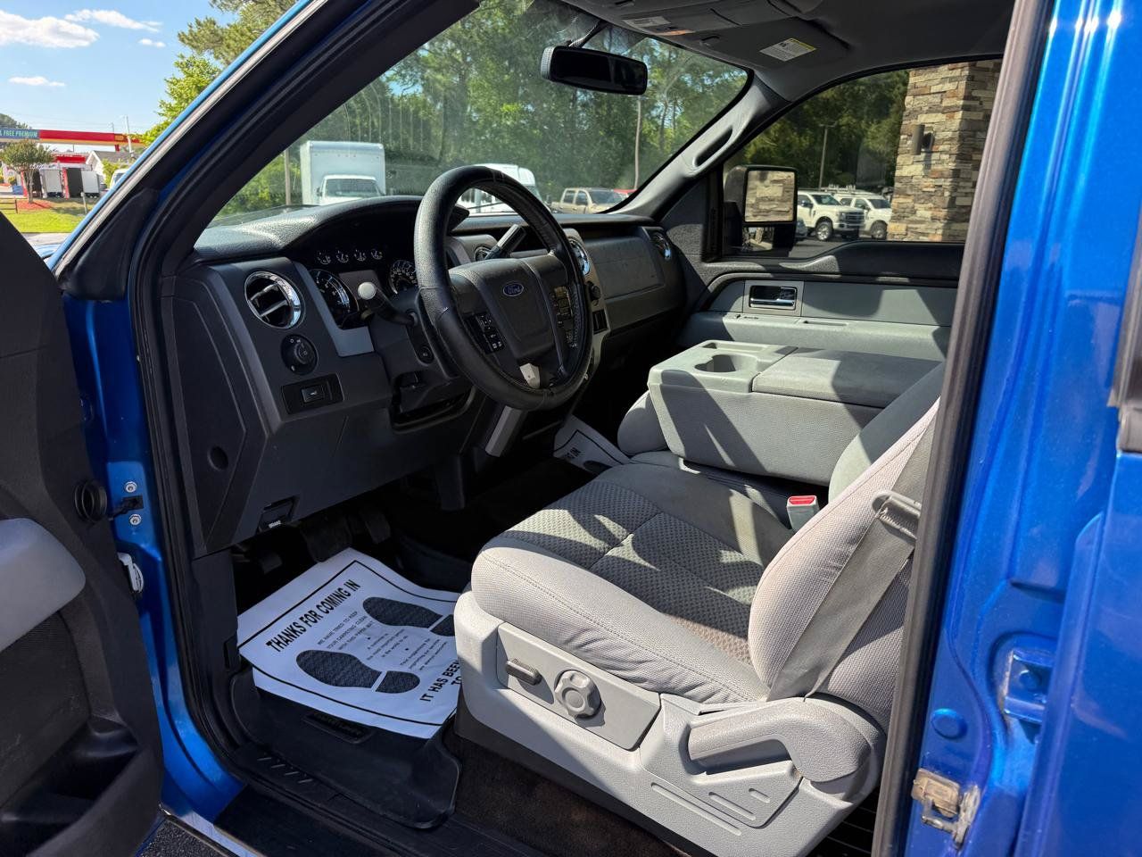 Used 2011 Ford F150 XLT w/ XLT Chrome Pkg RWD image 9