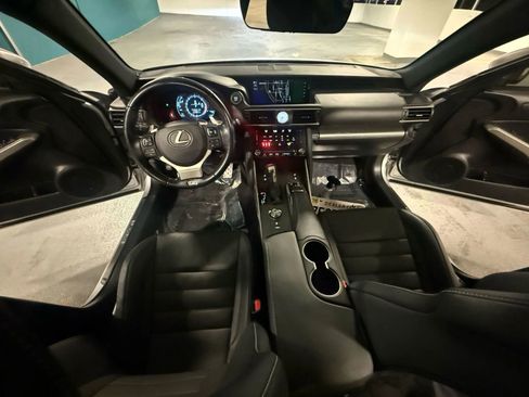 Used 2017 Lexus IS 300 F Sport w/ F Sport Package image 18
