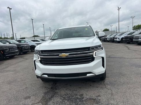 Used 2024 Chevrolet Tahoe LT RWD image 8