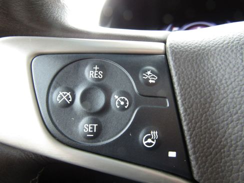 Used 2016 GMC Yukon XL Denali w/ Open Road Package image 34