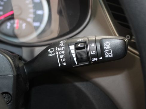 Used 2016 Hyundai Santa Fe Sport FWD image 23