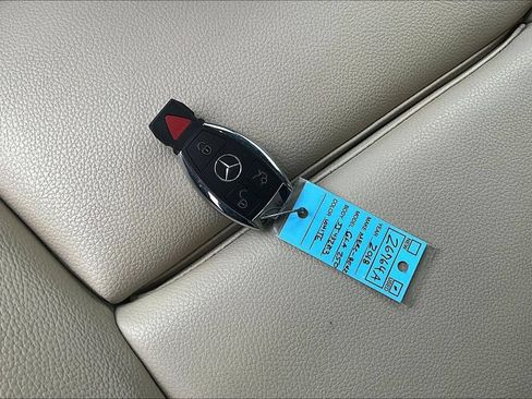 Used 2018 Mercedes-Benz GLA 250 4MATIC image 34