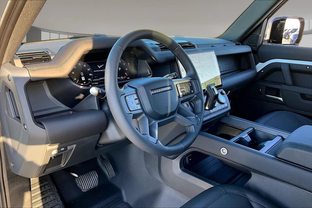 New 2026 Land Rover Defender 110 S AWD/4WD image 7