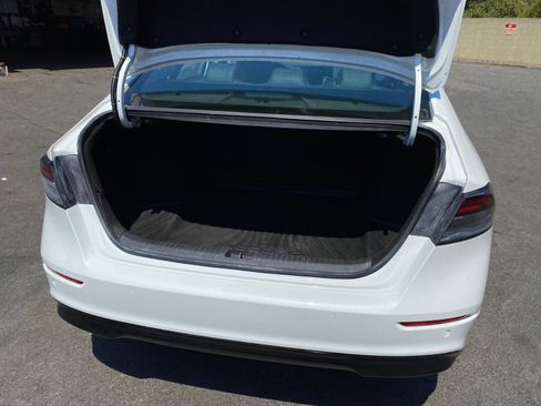 Used 2024 Honda Accord Touring image 27