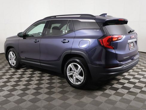 Used 2019 GMC Terrain SLE w/ Driver Convenience Package image 12