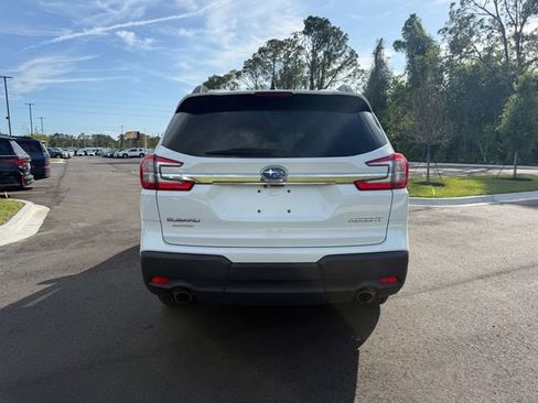 Used 2025 Subaru Ascent Premium image 4