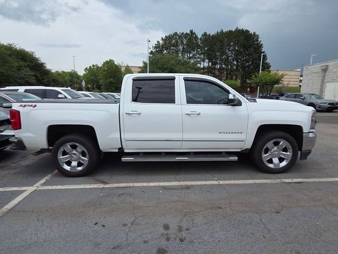 Used 2018 Chevrolet Silverado 1500 LTZ w/ Sport Package AWD/4WD image 6