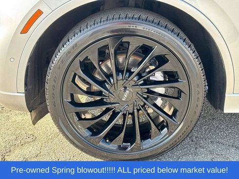 Used 2024 Lincoln Aviator Reserve w/ Jet Package RWD image 13