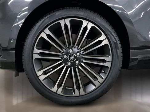 New 2026 Land Rover Range Rover Velar Dynamic SE AWD/4WD image 13