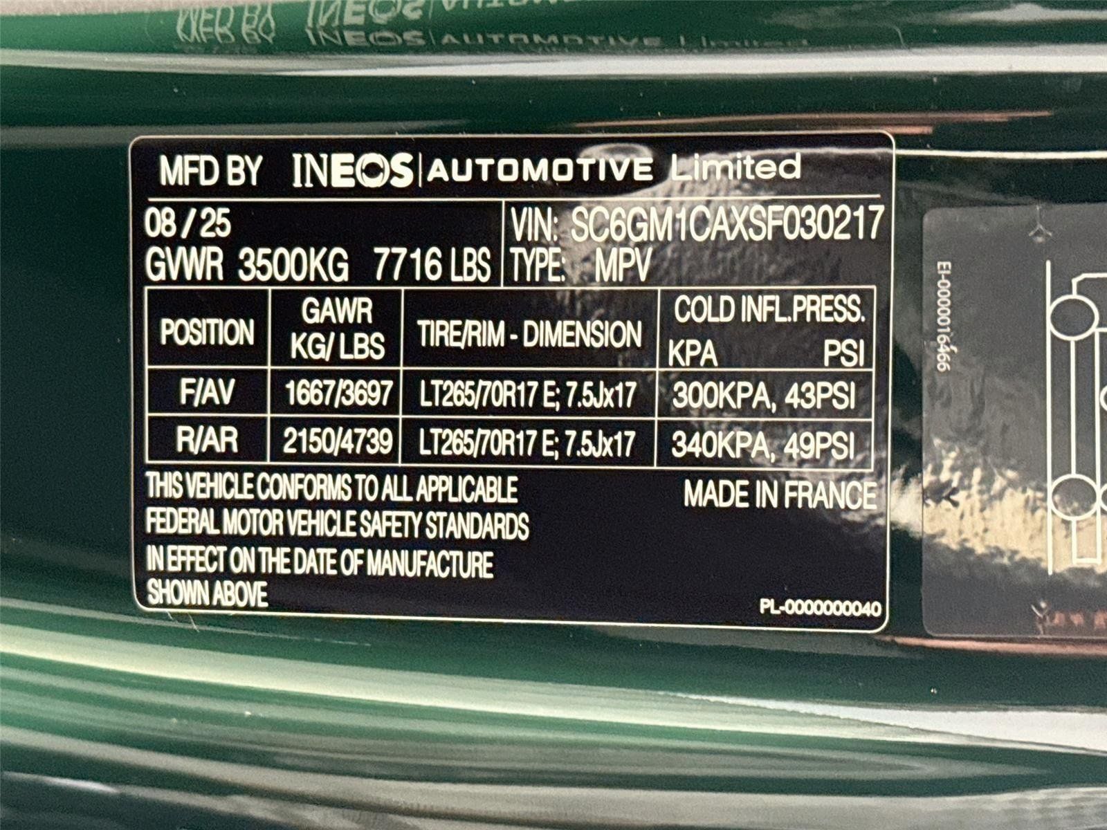 Used 2025 INEOS Grenadier Station Wagon AWD/4WD image 31