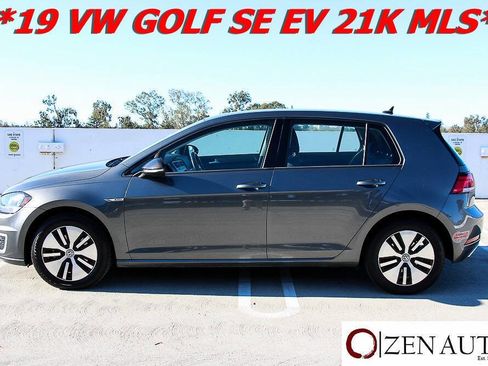 Used 2019 Volkswagen e-Golf SE w/ Driver Assistance Package image 4
