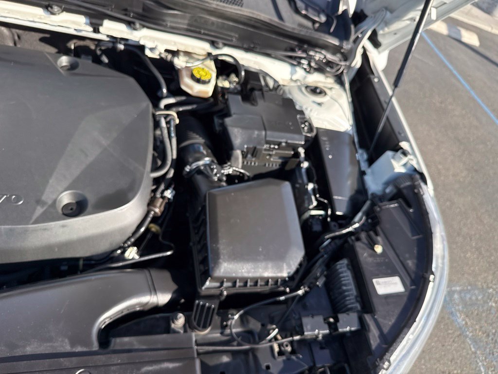 Used 2020 Volvo XC40 T5 Inscription AWD/4WD image 38