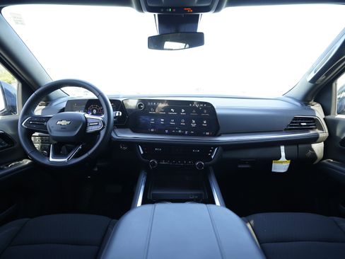 New 2025 Chevrolet Tahoe LS AWD/4WD image 15