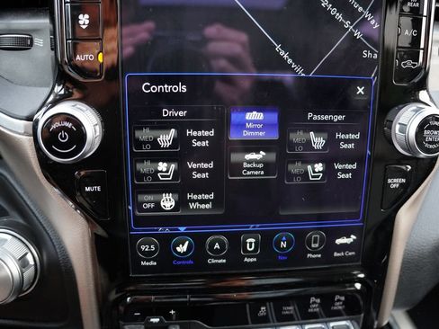 Certified 2021 RAM 1500 Laramie AWD/4WD image 8