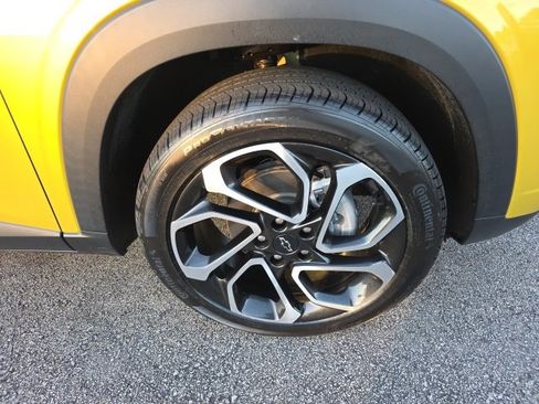 Used 2024 Chevrolet Trax RS w/ Driver Confidence Package image 9