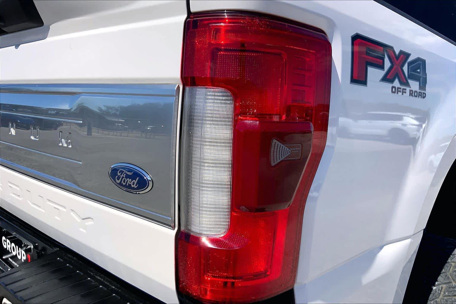 Used 2018 Ford F250 Platinum w/ Platinum Ultimate Package AWD/4WD image 10