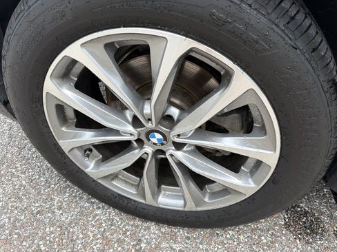 Used 2019 BMW X3 sDrive30i w/ Premium Package RWD image 10
