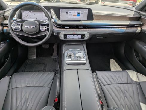 Certified 2023 Genesis G90 3.5T image 14
